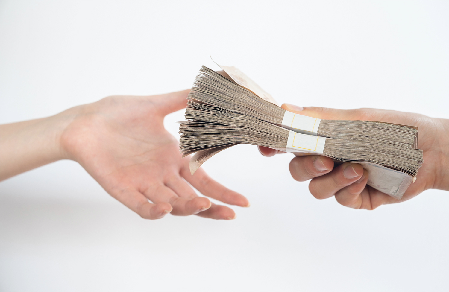 ต้องการเงินก้อน ทำไมควรเลือก ขายฝากบ้านและคอนโด